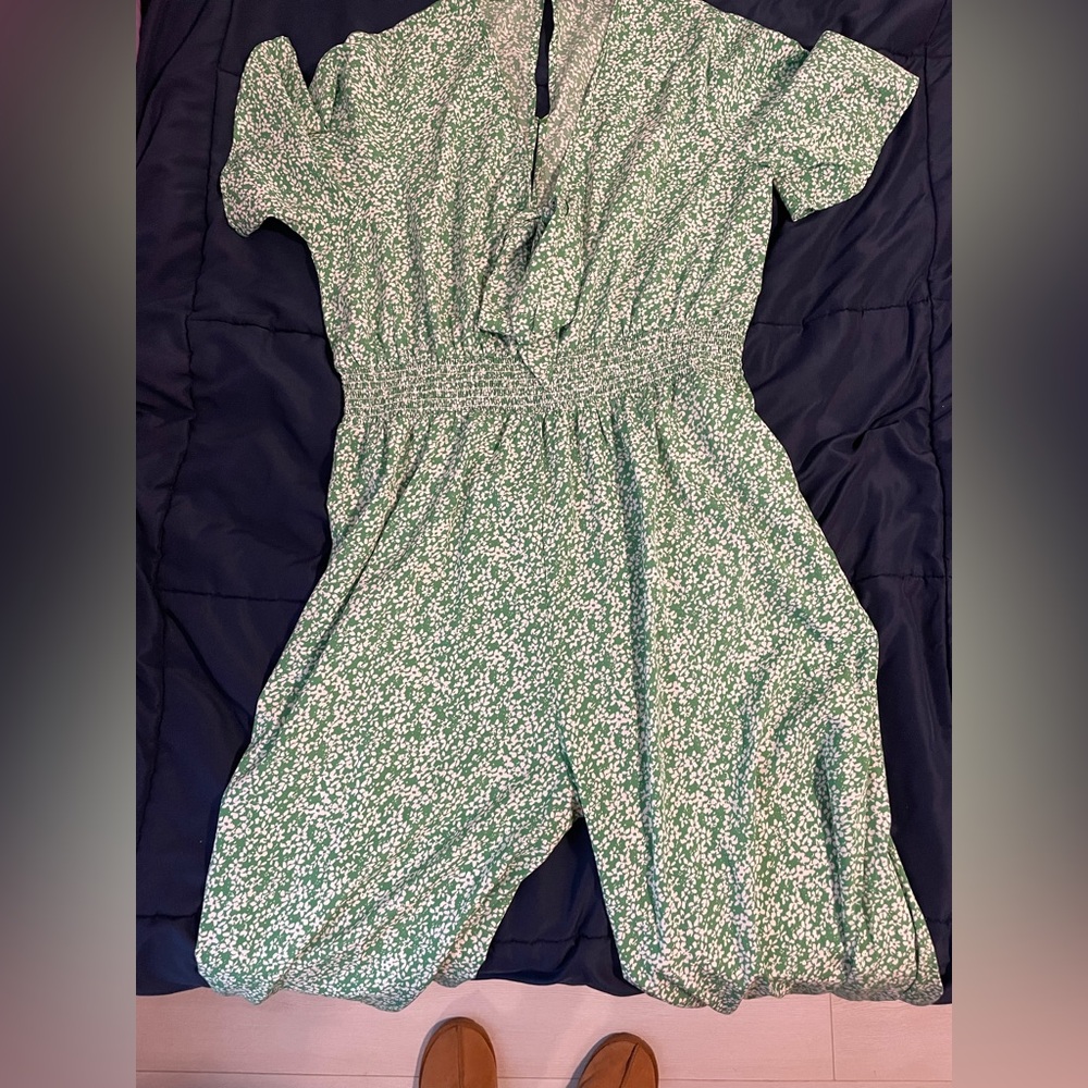 Boohoo Plus Green Floral Jumpsuit